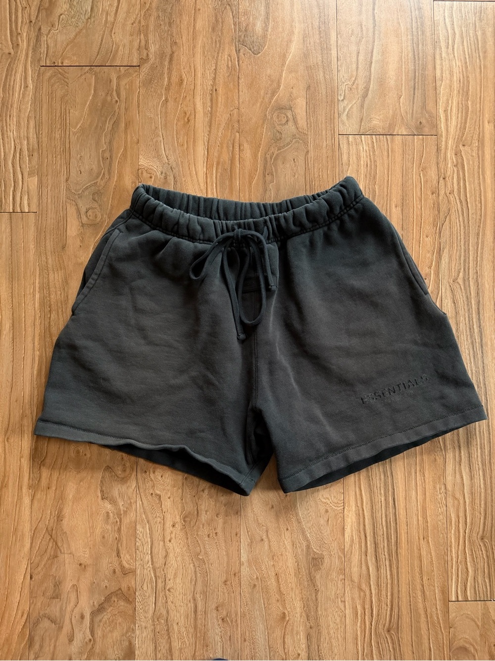 Fear of god essentials sweat shorts
